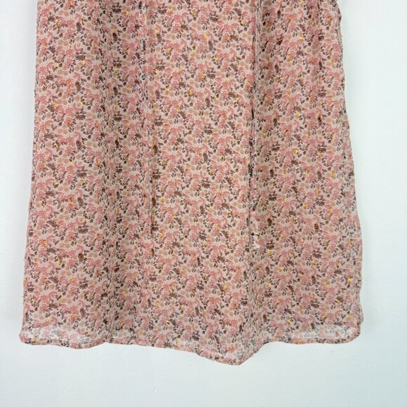 Cupcakes and Cashmere Floral Metallic Flutter Sleeve Top Size Small S EUC - Picture 4 of 11